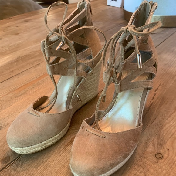 Shoes - Most comfortable suede Platform wedges!